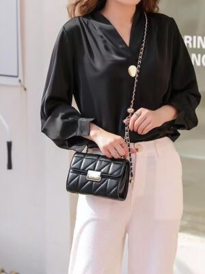 Quilted Chain Small Square Bag